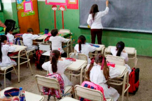 El salario docente refleja la importancia que dan a la educaci&oacute;n