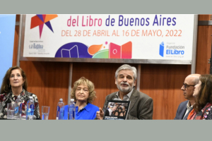 Filmus present&oacute; un libro sobre el legado de N&eacute;stor Kirchner en educaci&oacute;n y ciencia