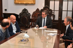 Braillard Poccard apuesta a la educaci&oacute;n en pol&iacute;ticas p&uacute;blicas