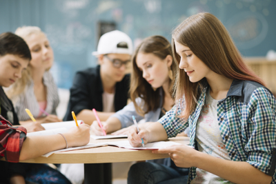 CONVOCATORIA 2020 DE BECAS DE INVESTIGACI&Oacute;N DE FINALIZACI&Oacute;N DE POSGRADO PARA ESTUDIANTES