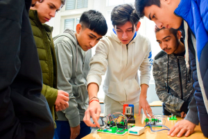 El Club de Rob&oacute;tica de Pilar lanz&oacute; su proyecto Pilar Experimenta